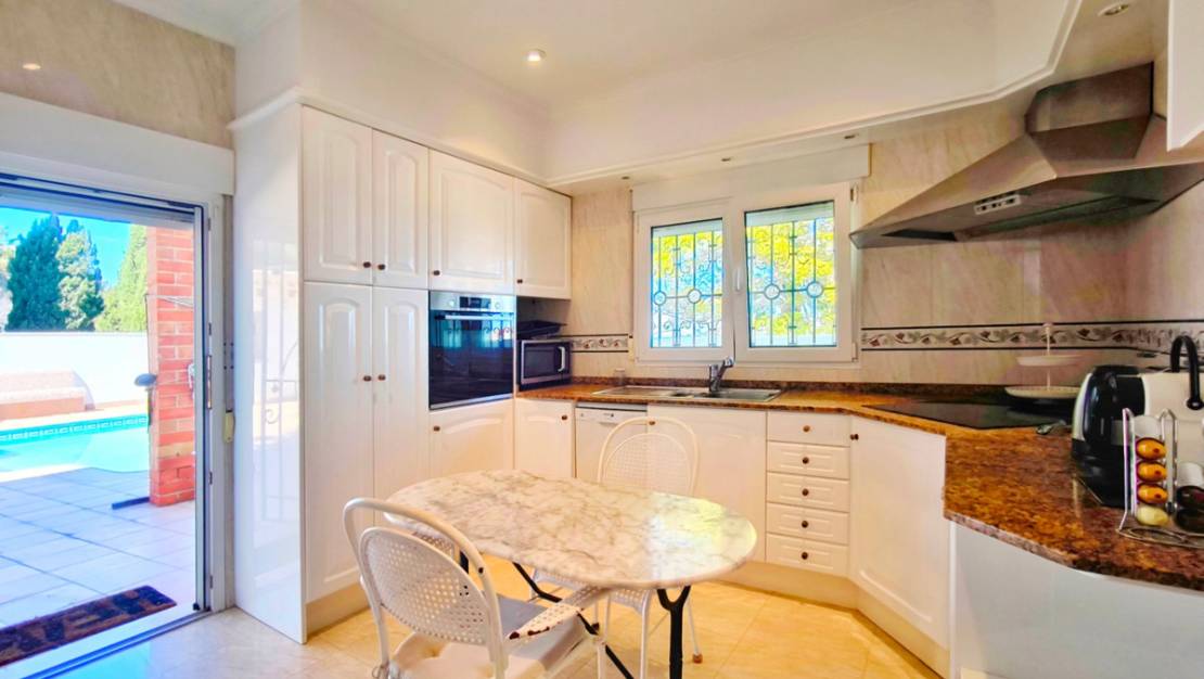 Venta - Chalet - Denia - Denia Centro