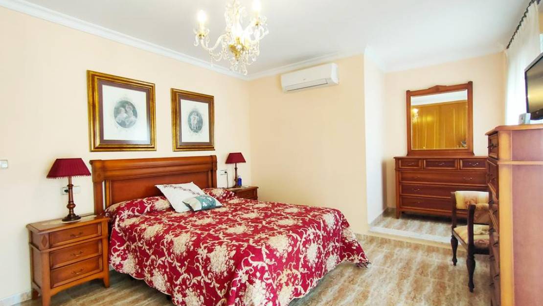 Venta - Chalet - Denia - Denia Centro