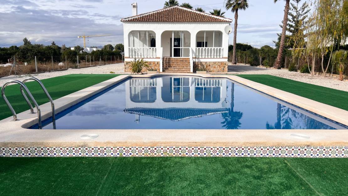 Venta - Chalet - Dolores - Dolores Centro