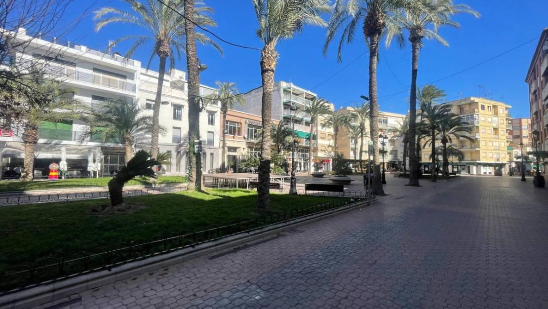 Venta - Chalet - Dolores - Dolores Centro