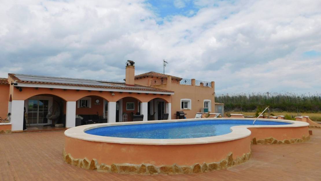 Venta - Chalet - Dolores - Dolores Centro
