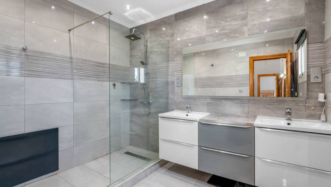 Venta - Chalet - Elche - Elche Centro