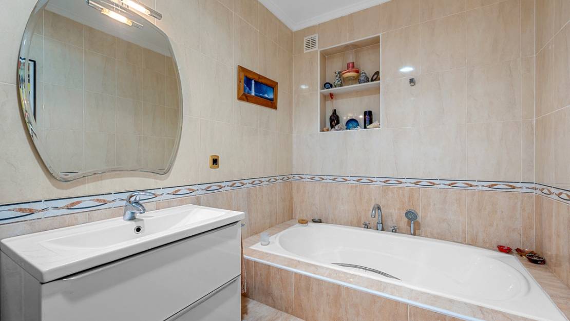 Venta - Chalet - Elche - Elche Centro