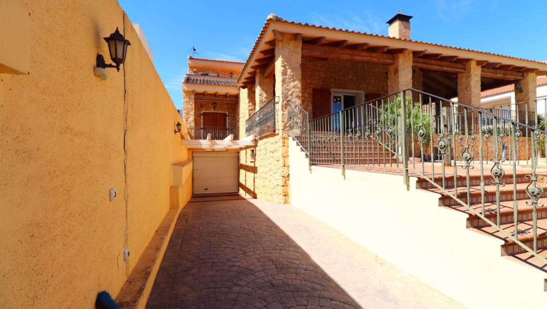 Venta - Chalet - Formentera del Segura - Los Palacios
