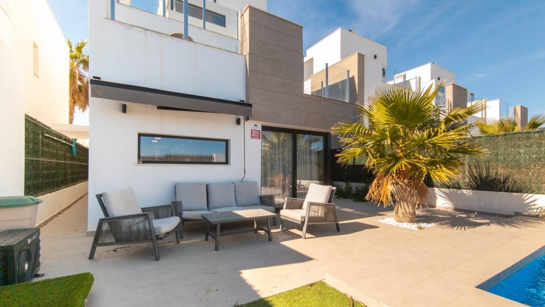 Venta - Chalet - Guardamar del Segura - EL RASO