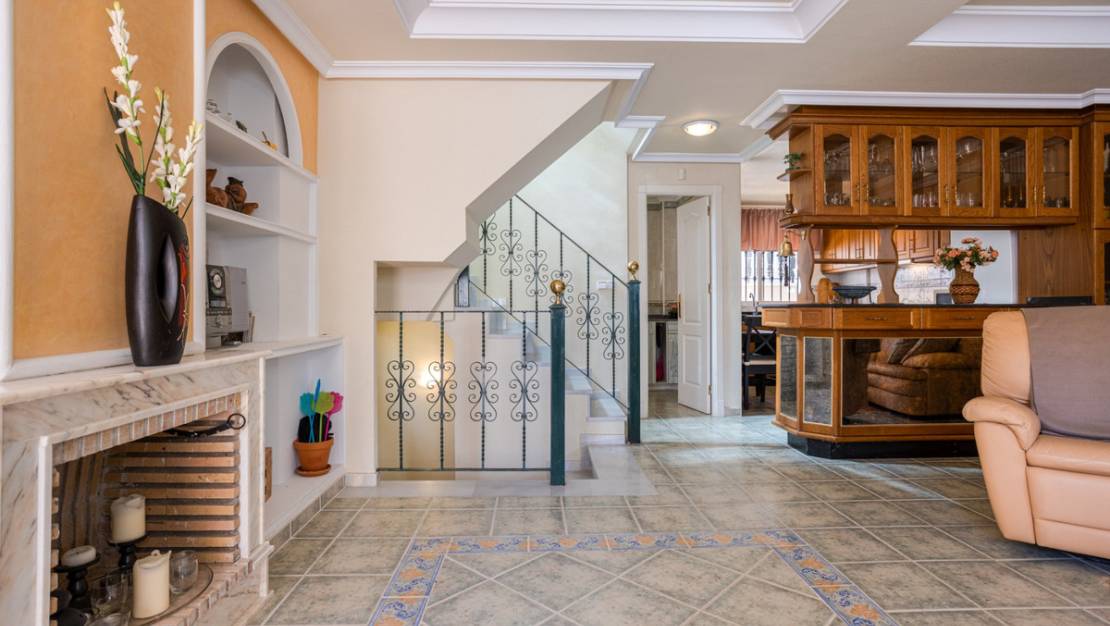 Venta - Chalet - Guardamar del Segura - Guardamar del Segura Centro