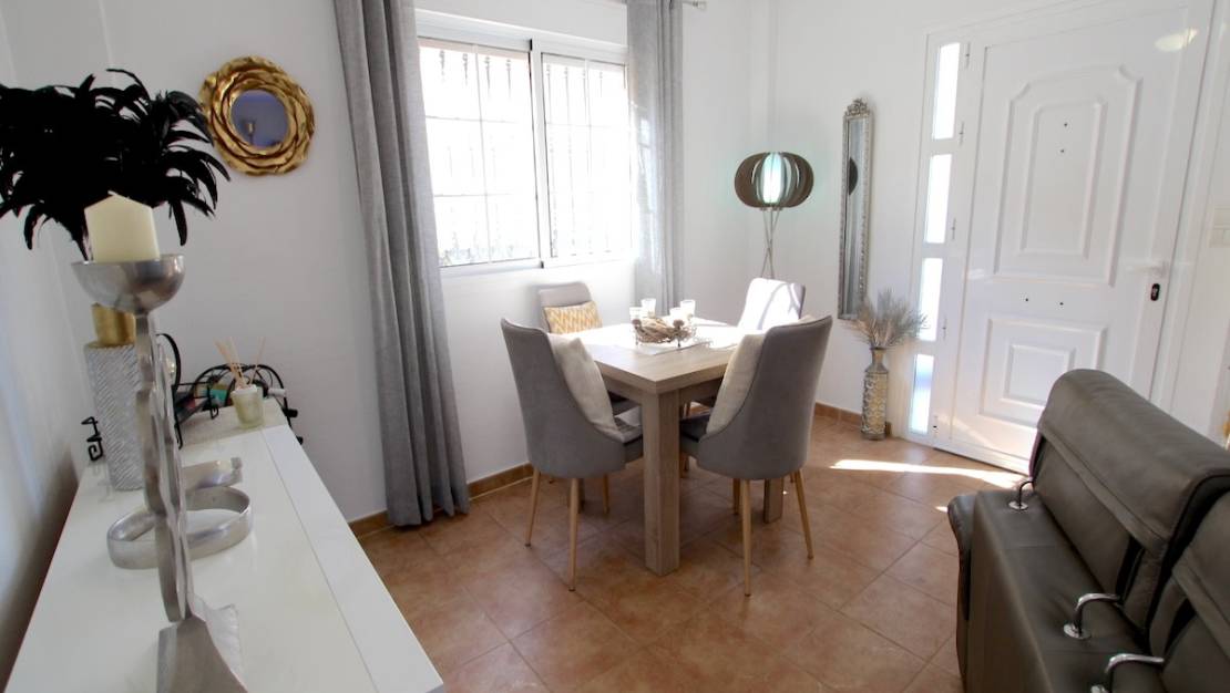 Venta - Chalet - Guardamar del Segura - Guardamar del Segura Centro