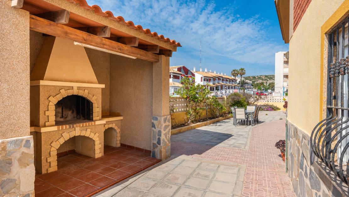 Venta - Chalet - Guardamar del Segura - Guardamar del Segura Centro