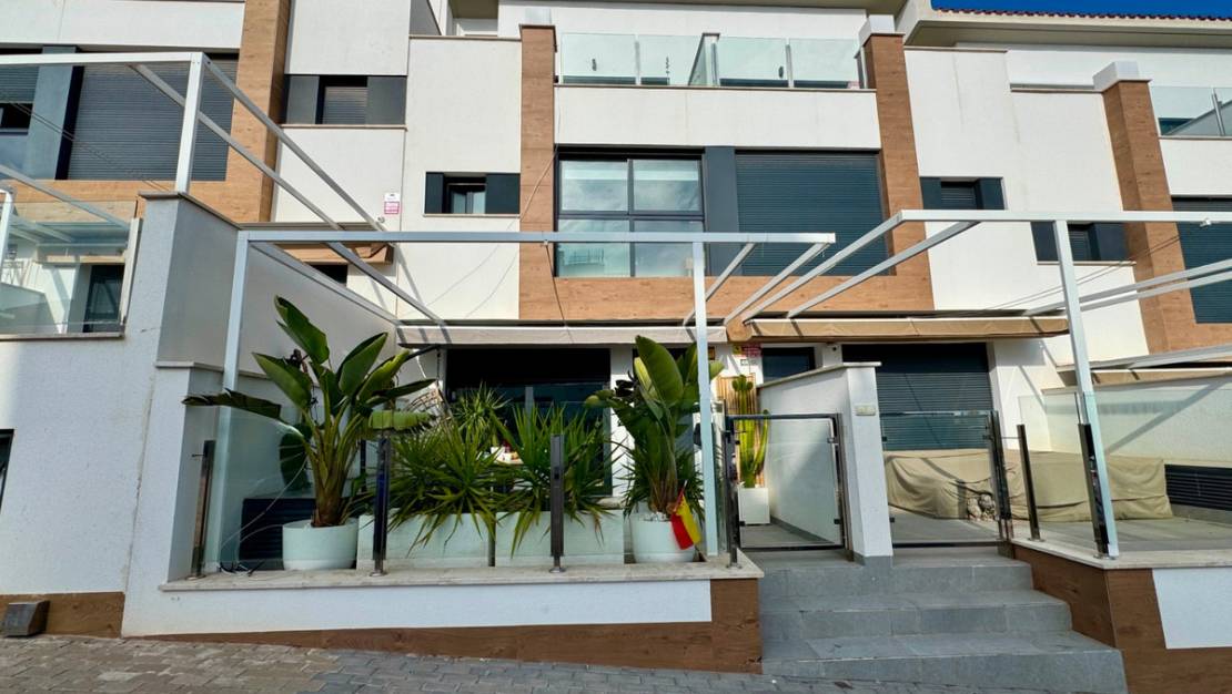 Venta - Chalet - Guardamar del Segura - Guardamar del Segura Centro