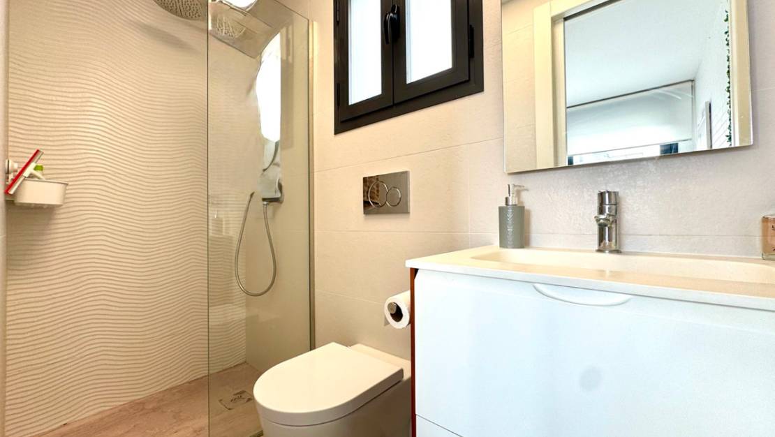 Venta - Chalet - Guardamar del Segura - Guardamar del Segura Centro