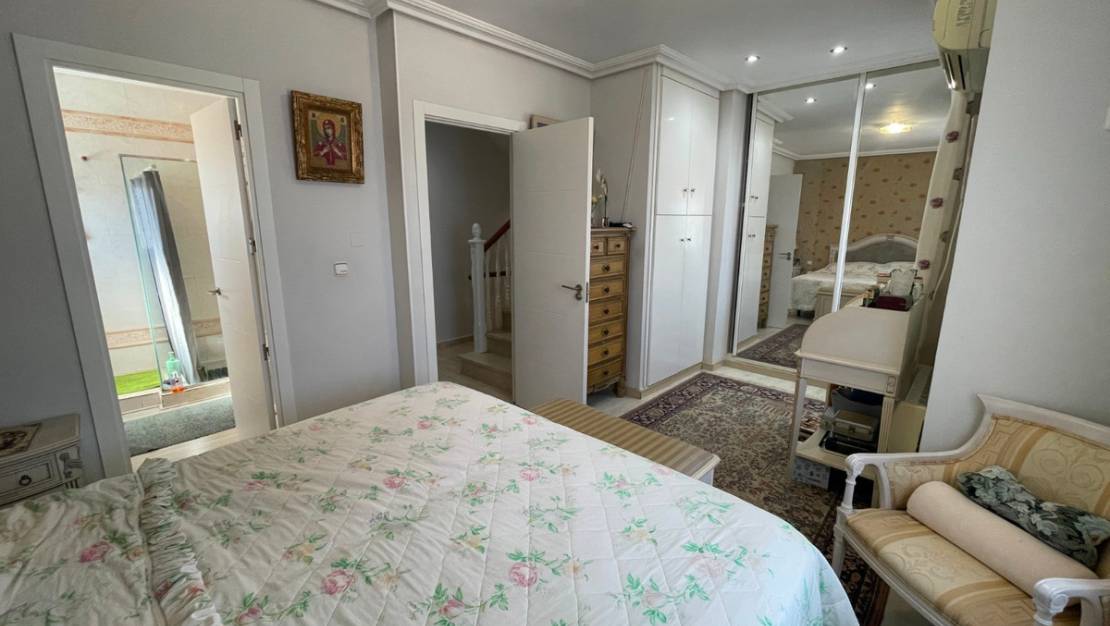 Venta - Chalet - Guardamar del Segura - Guardamar del Segura Centro