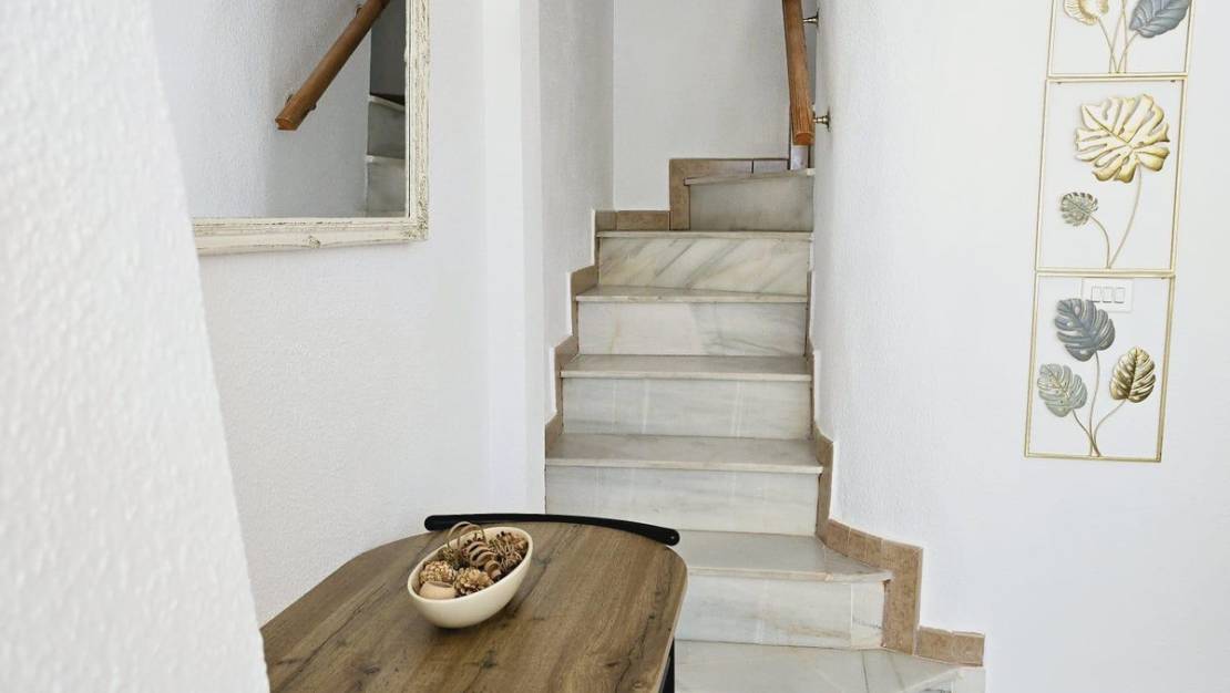 Venta - Chalet - Guardamar del Segura - Guardamar del Segura Centro