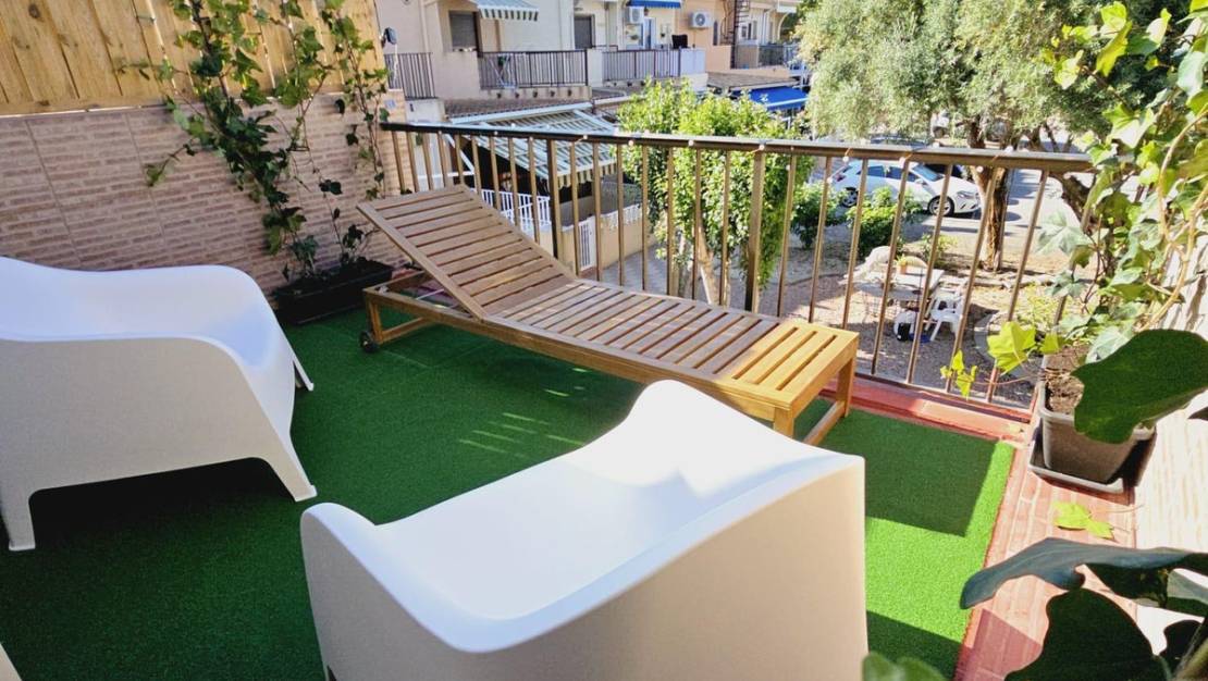 Venta - Chalet - Guardamar del Segura - Guardamar del Segura Centro