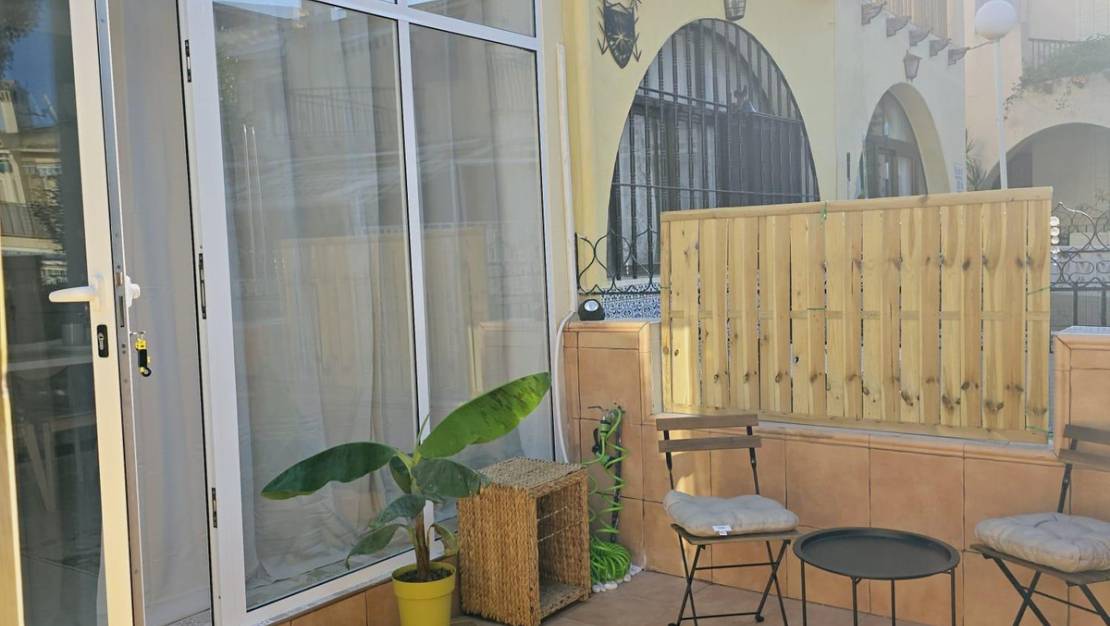 Venta - Chalet - Guardamar del Segura - Guardamar del Segura Centro