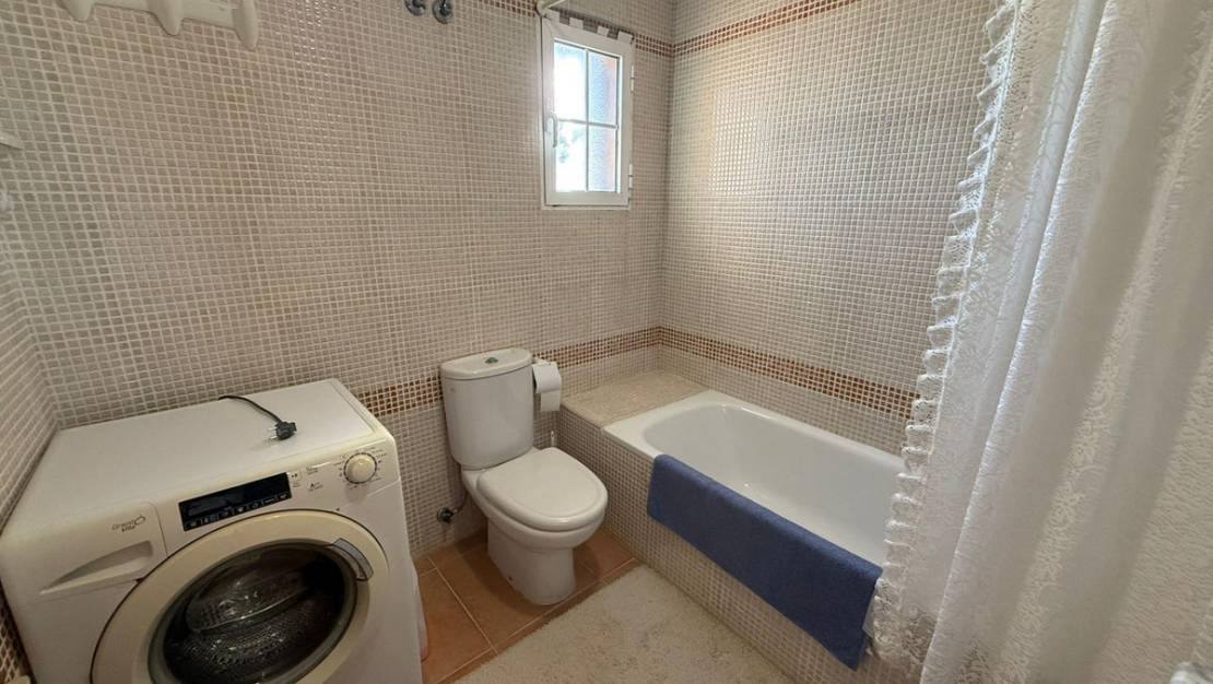 Venta - Chalet - Guardamar del Segura - Guardamar del Segura Centro