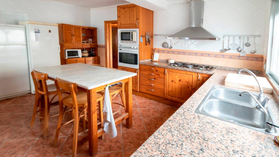 Venta - Chalet - Guardamar del Segura - Guardamar del Segura Centro