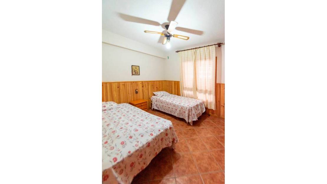 Venta - Chalet - Guardamar del Segura - Guardamar del Segura Centro