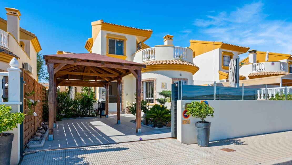 Venta - Chalet - Guardamar del Segura - Guardamar del Segura Centro