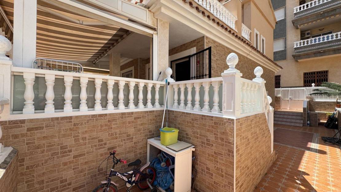 Venta - Chalet - Guardamar del Segura - Guardamar del Segura Centro