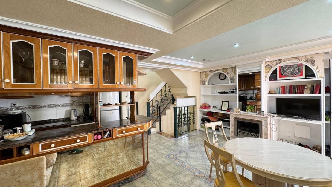 Venta - Chalet - Guardamar del Segura - Guardamar del Segura Centro