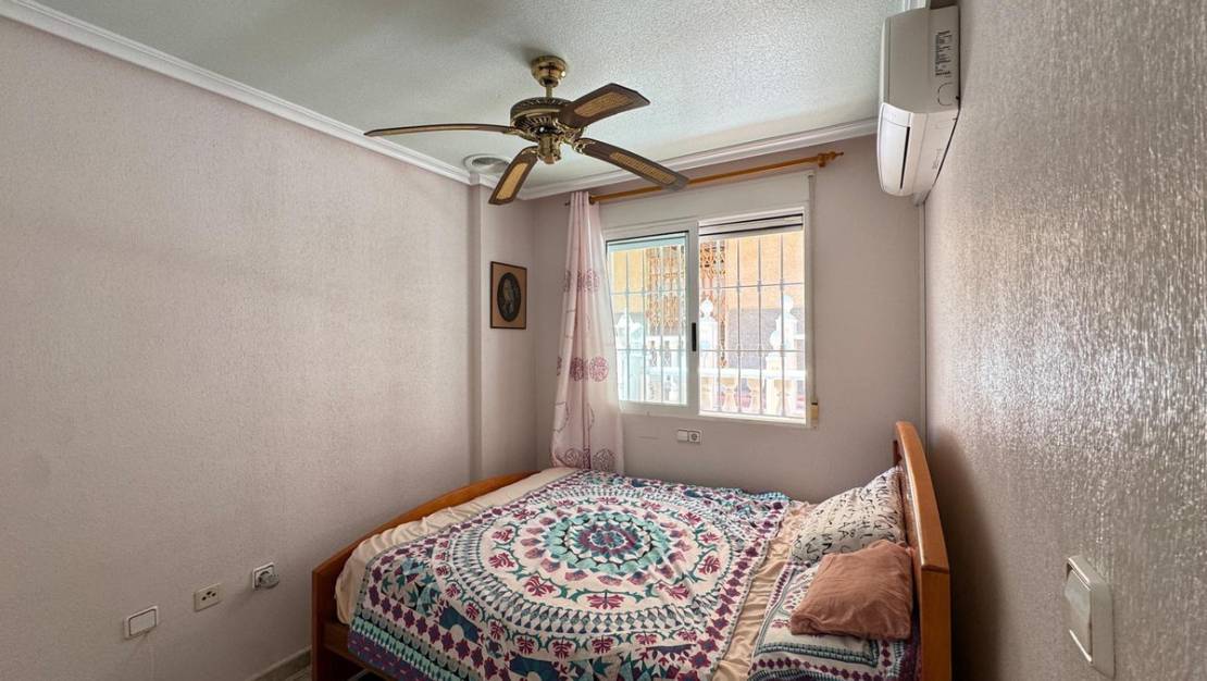 Venta - Chalet - Guardamar del Segura - Guardamar del Segura Centro