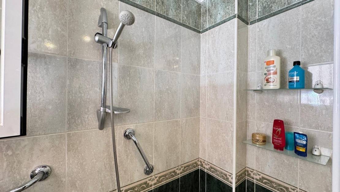 Venta - Chalet - Guardamar del Segura - Guardamar del Segura Centro