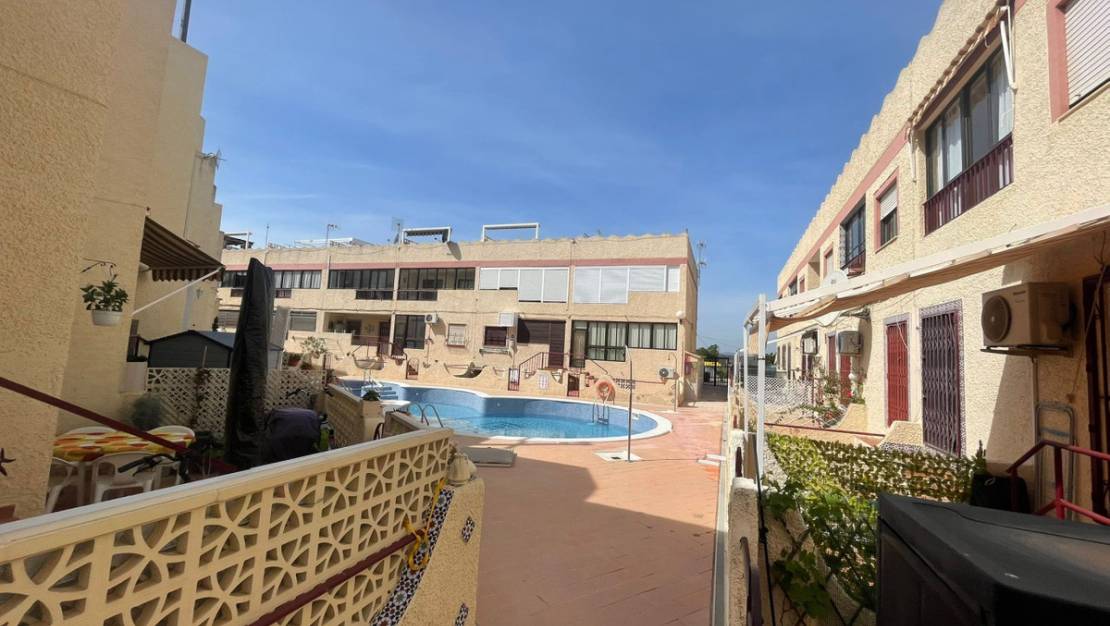 Venta - Chalet - Guardamar del Segura - Guardamar del Segura Centro