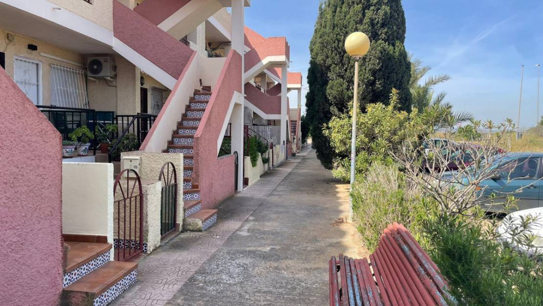 Venta - Chalet - Guardamar del Segura - Guardamar del Segura Centro