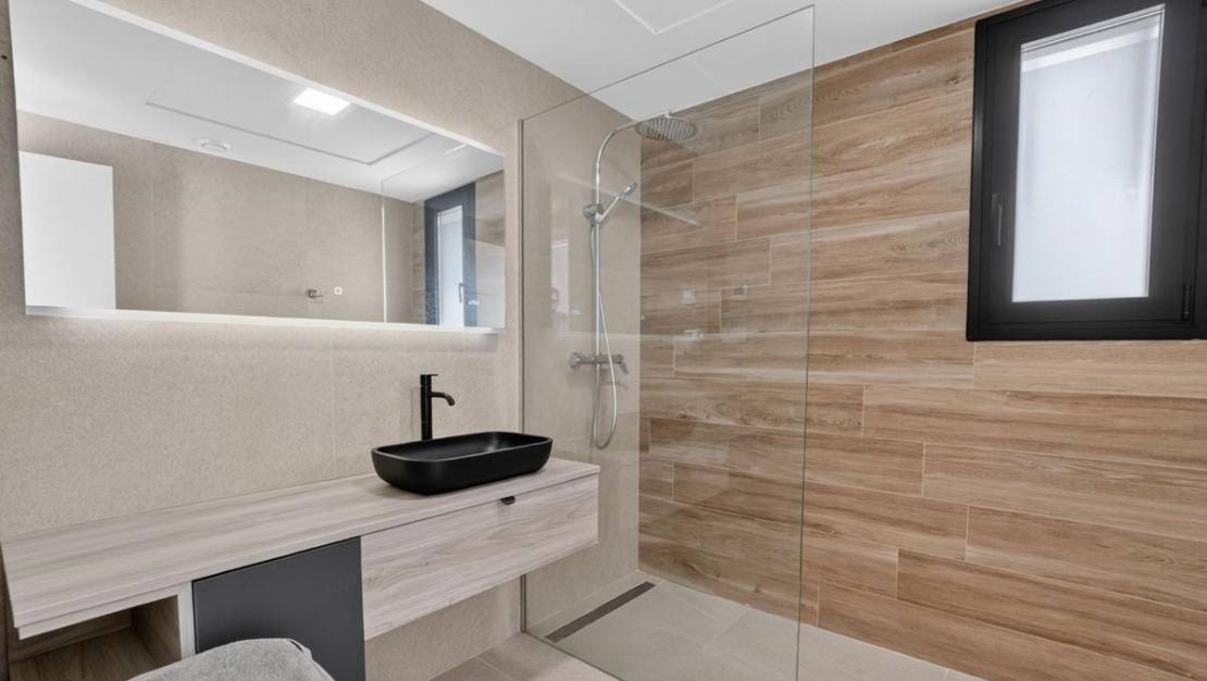 Venta - Chalet - Guardamar del Segura - Guardamar del Segura Centro