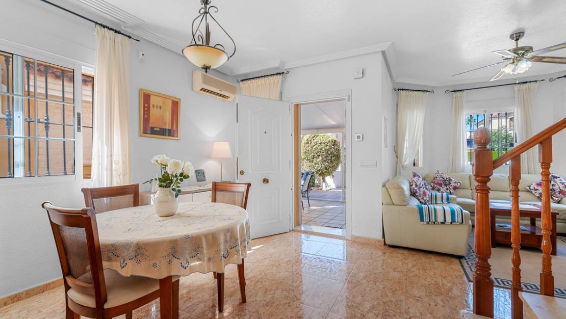 Venta - Chalet - Guardamar del Segura - Guardamar del Segura Centro