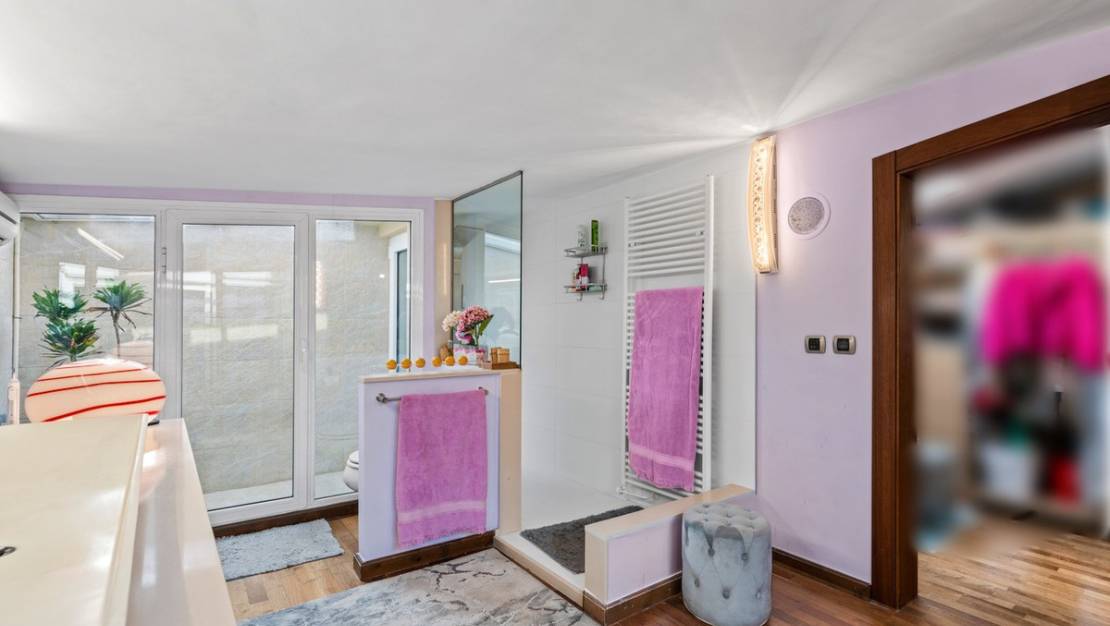 Venta - Chalet - Guardamar del Segura - Guardamar del Segura Centro