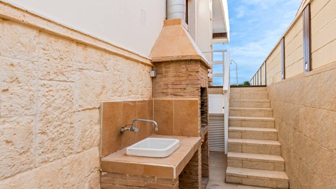Venta - Chalet - Guardamar del Segura - Guardamar del Segura Centro