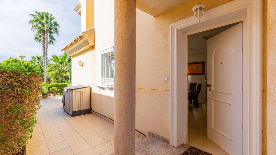 Venta - Chalet - Guardamar del Segura - Urbanización El Raso