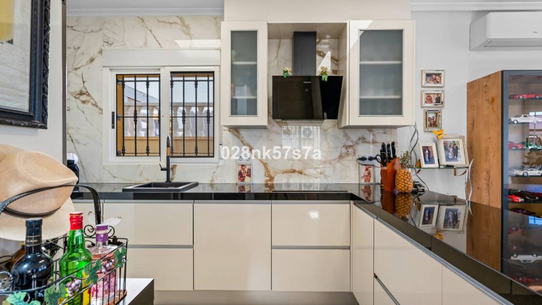 Venta - Chalet - Guardamar del Segura - Urbanización El Raso