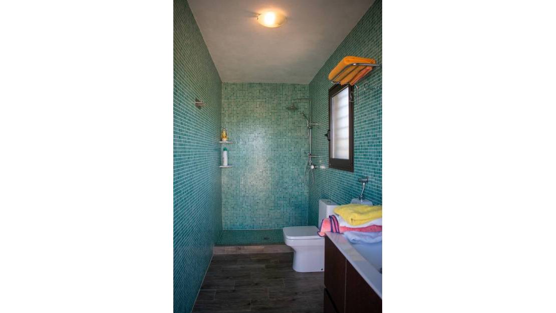 Venta - Chalet - Guardamar del Segura - Urbanización El Raso