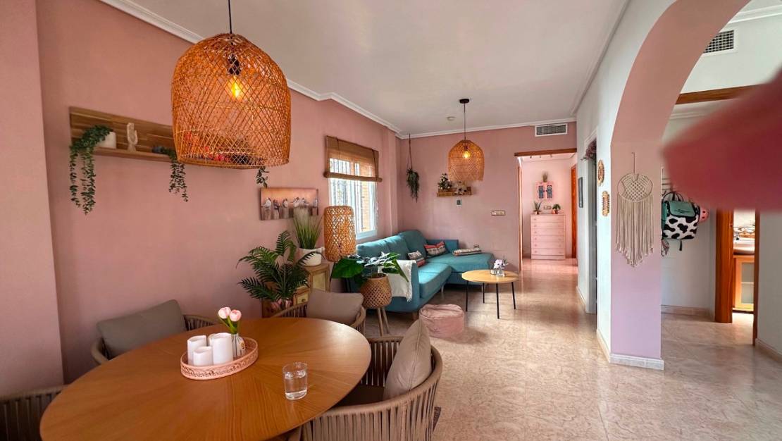 Venta - Chalet - Guardamar del Segura - Urbanización El Raso