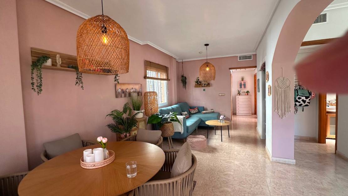 Venta - Chalet - Guardamar del Segura - Urbanización El Raso