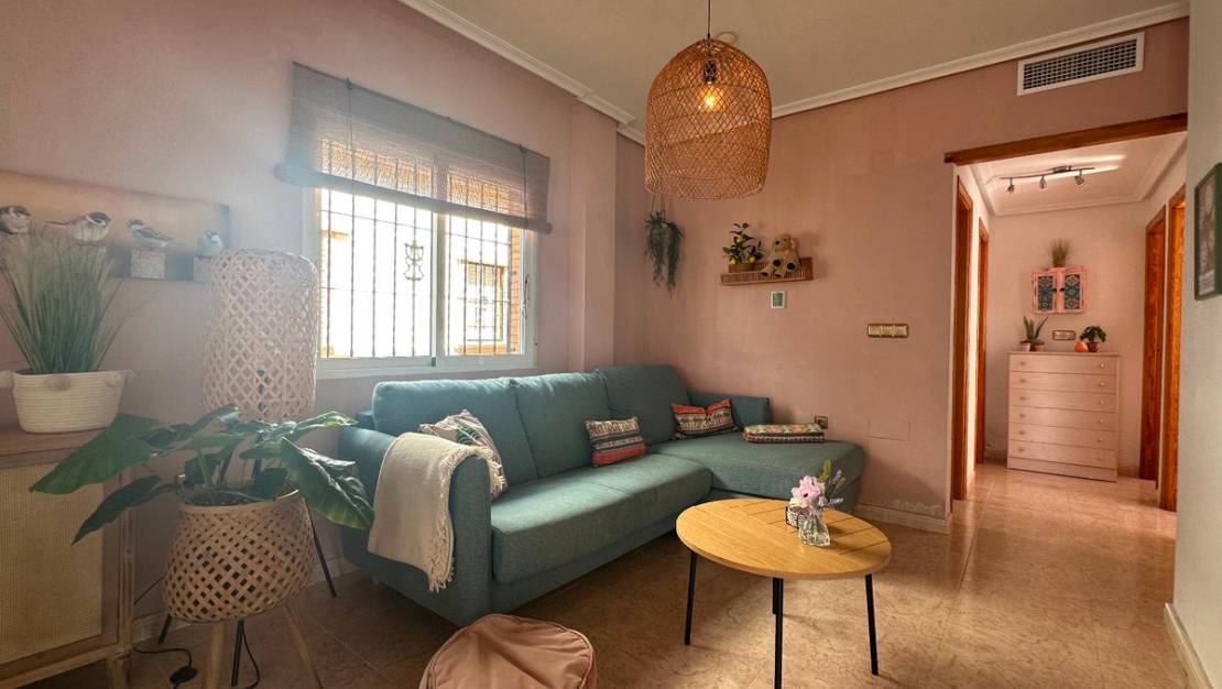 Venta - Chalet - Guardamar del Segura - Urbanización El Raso