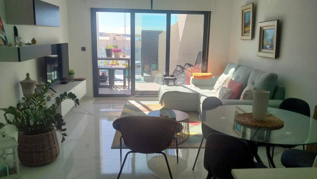 Venta - Chalet - Guardamar del Segura - Urbanización El Raso