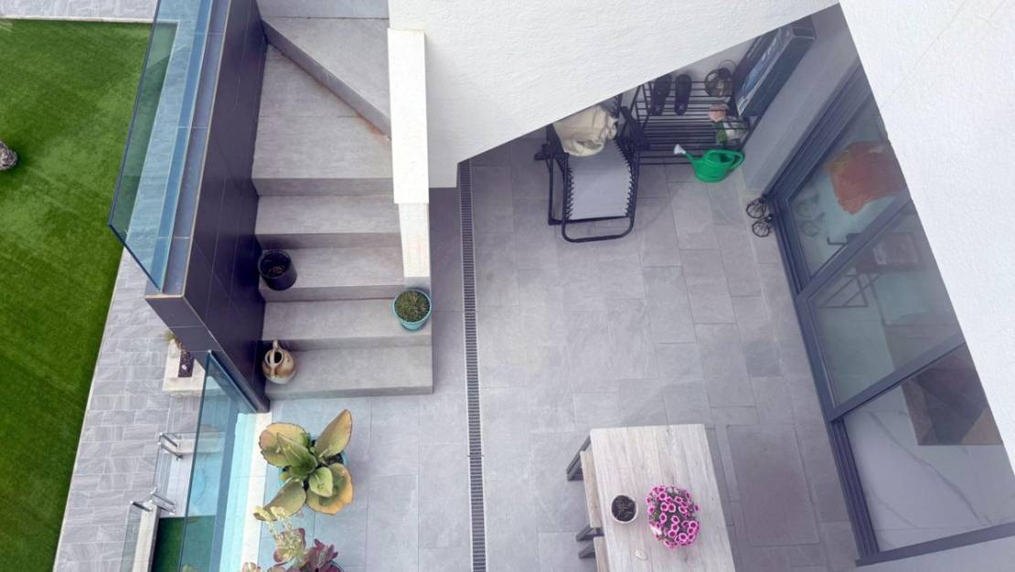 Venta - Chalet - Guardamar del Segura - Urbanización El Raso