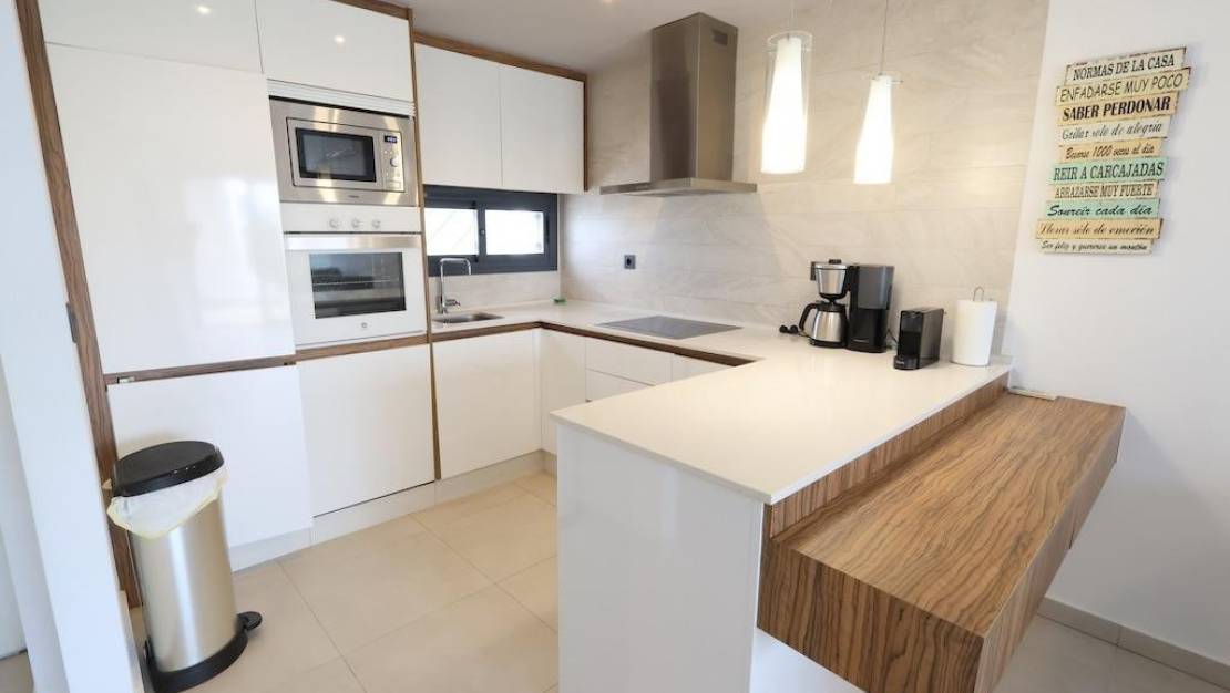 Venta - Chalet - Guardamar del Segura - Urbanización El Raso