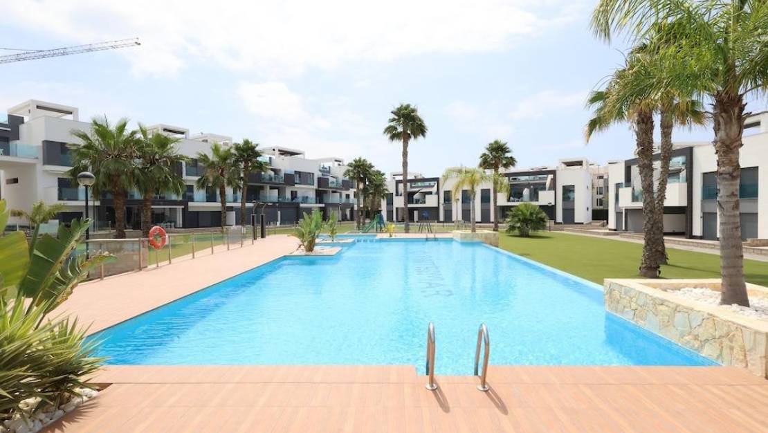 Venta - Chalet - Guardamar del Segura - Urbanización El Raso