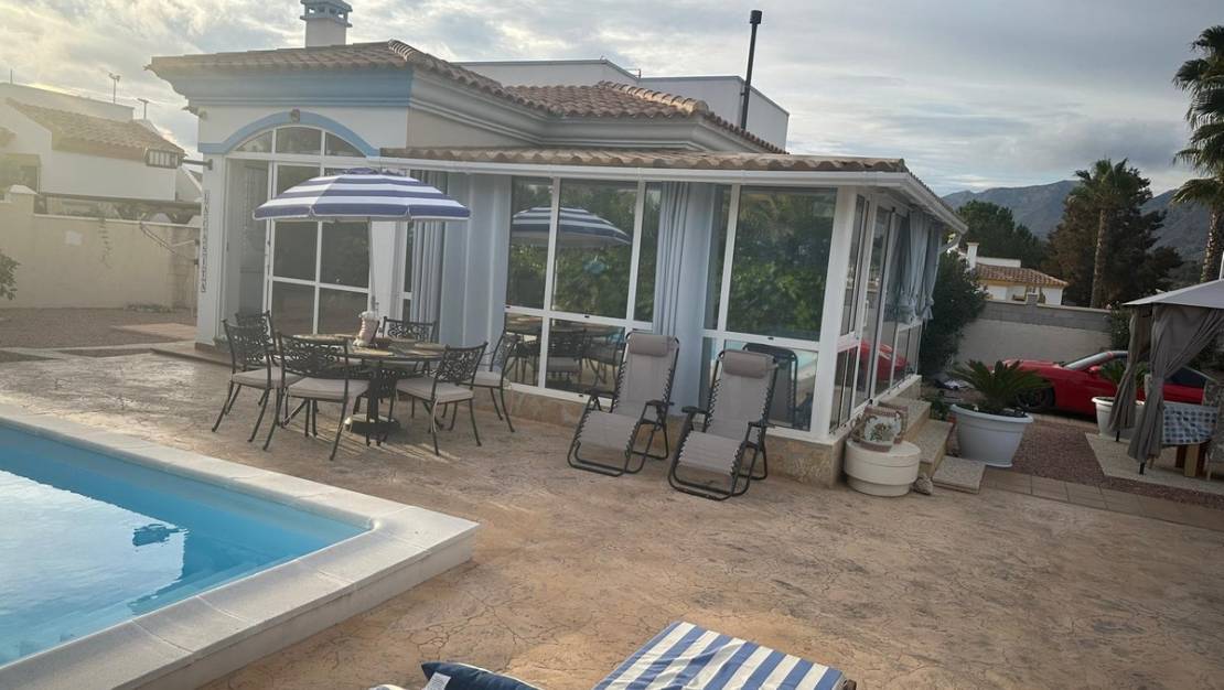 Venta - Chalet - Hondón de las Nieves - Hondón de las Nieves Centro