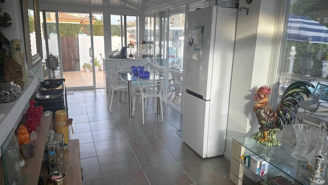 Venta - Chalet - Hondón de las Nieves - Hondón de las Nieves Centro