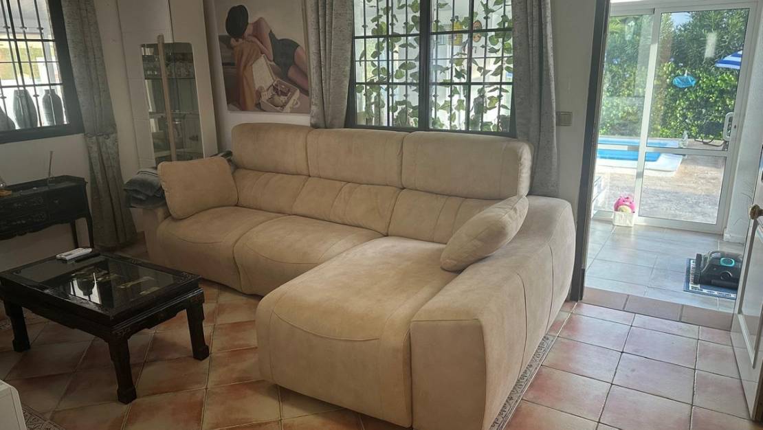 Venta - Chalet - Hondón de las Nieves - Hondón de las Nieves Centro