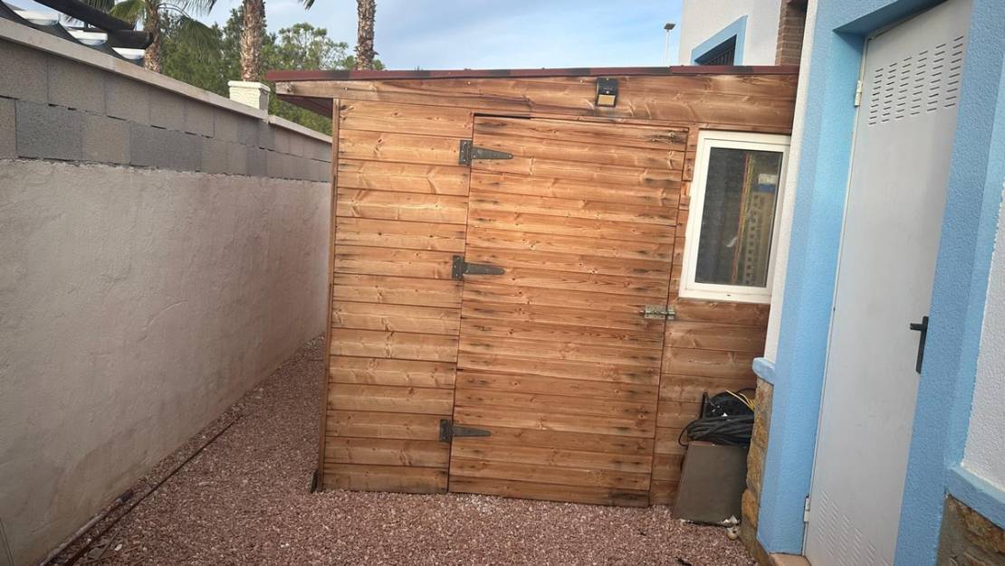 Venta - Chalet - Hondón de las Nieves - Hondón de las Nieves Centro