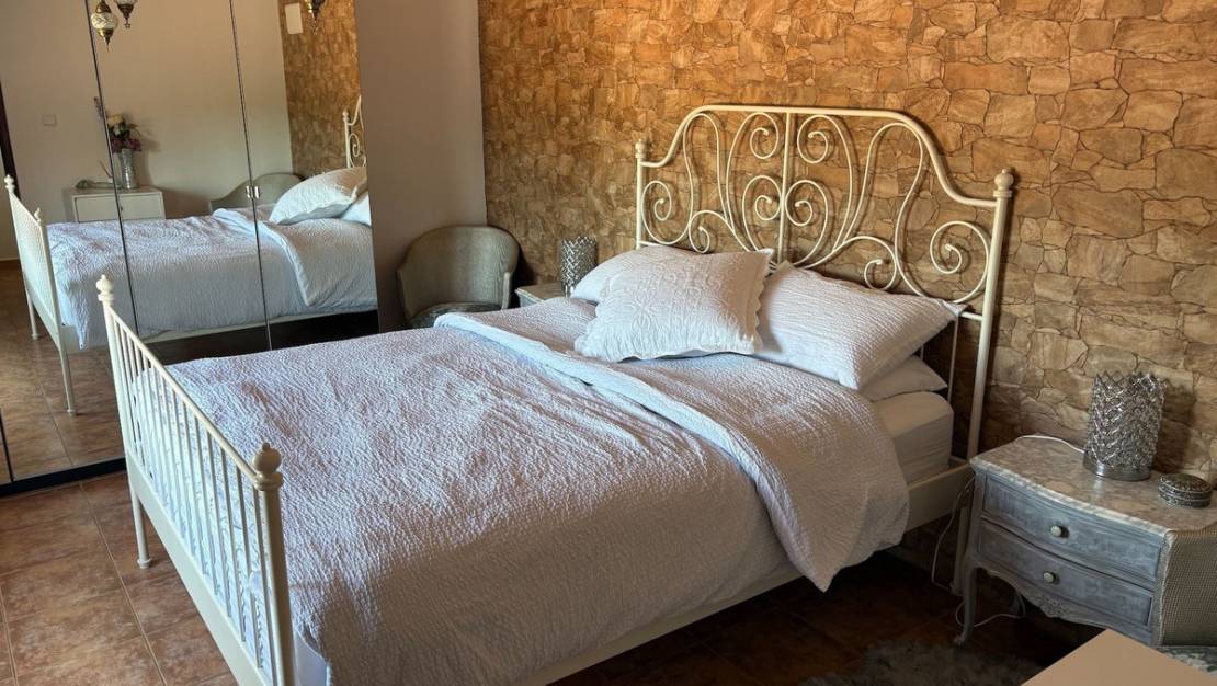 Venta - Chalet - Jacarilla