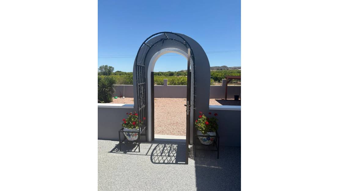 Venta - Chalet - Jacarilla