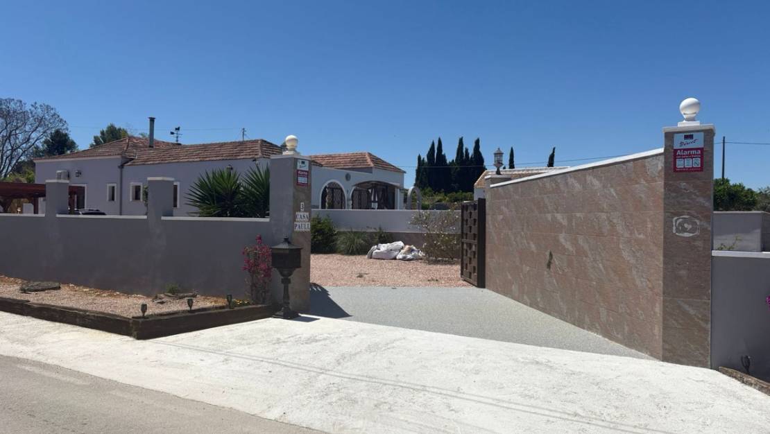 Venta - Chalet - Jacarilla