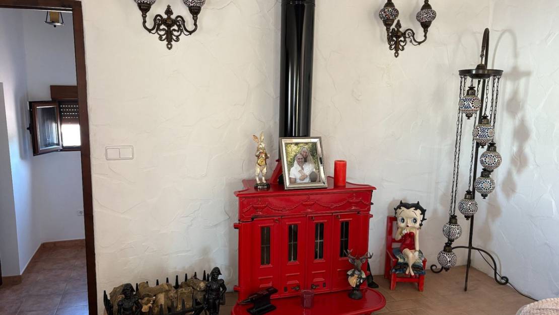 Venta - Chalet - Jacarilla